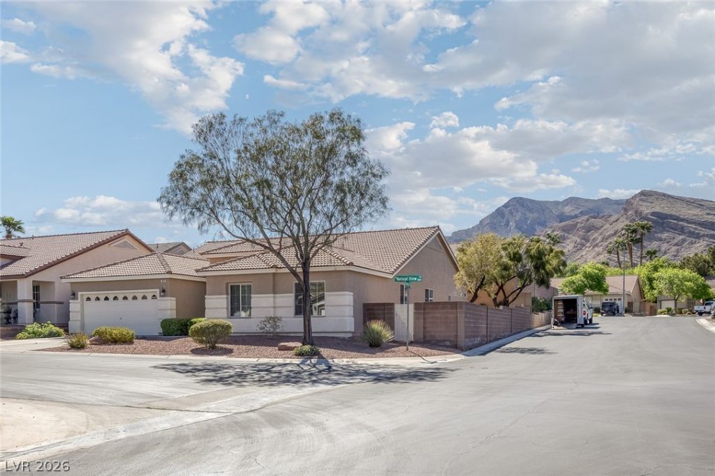 3513 Natural View Street, Las Vegas, NV 89129 Main Photo