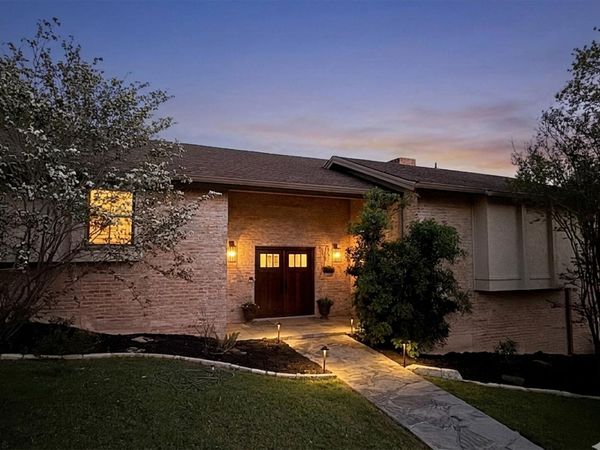 9407 Springwood DR, Austin, TX 78750