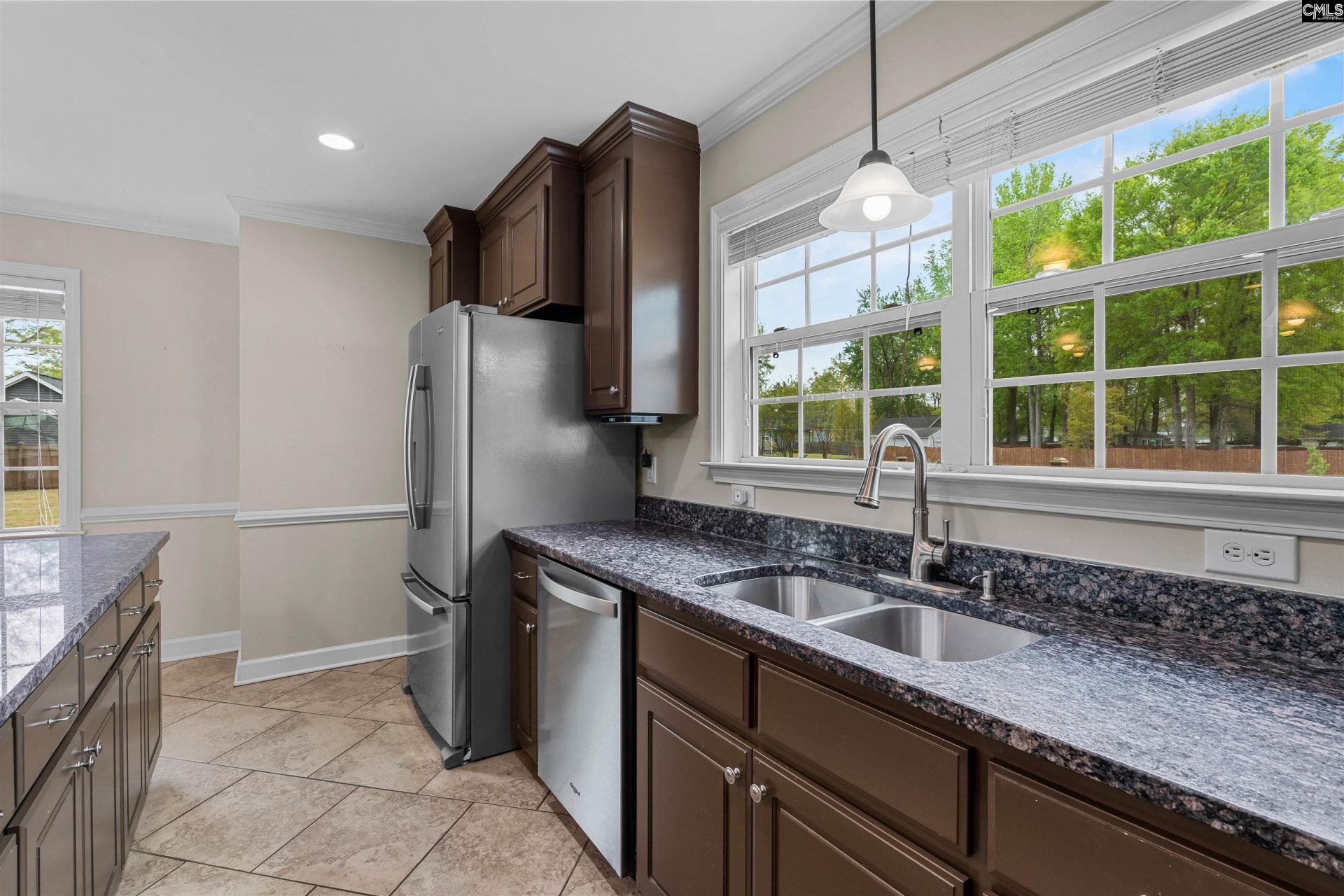 141 Southern Oak Drive  Photo 16