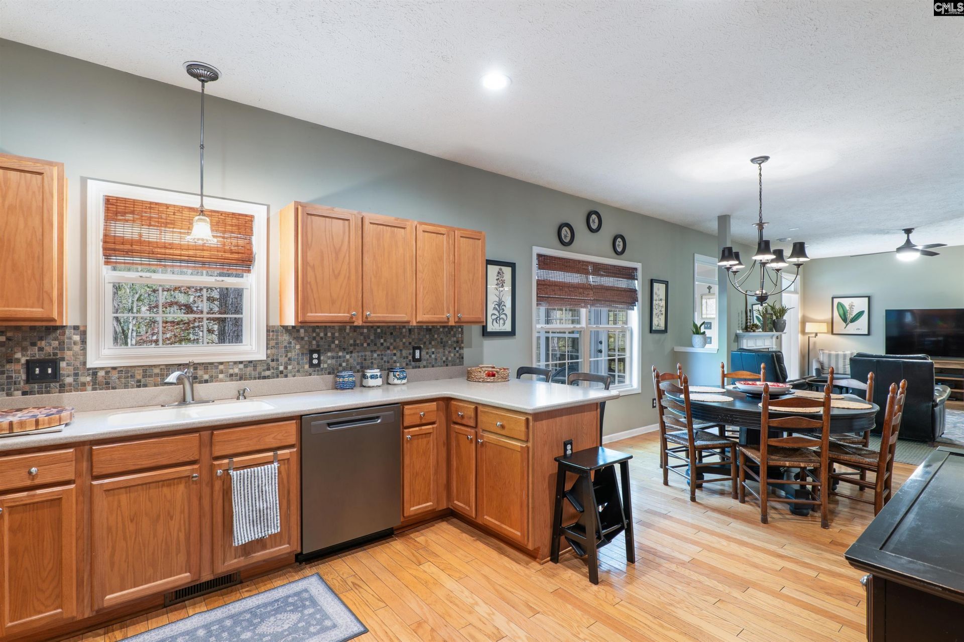 201 Berkeley Ridge Drive  Photo 14