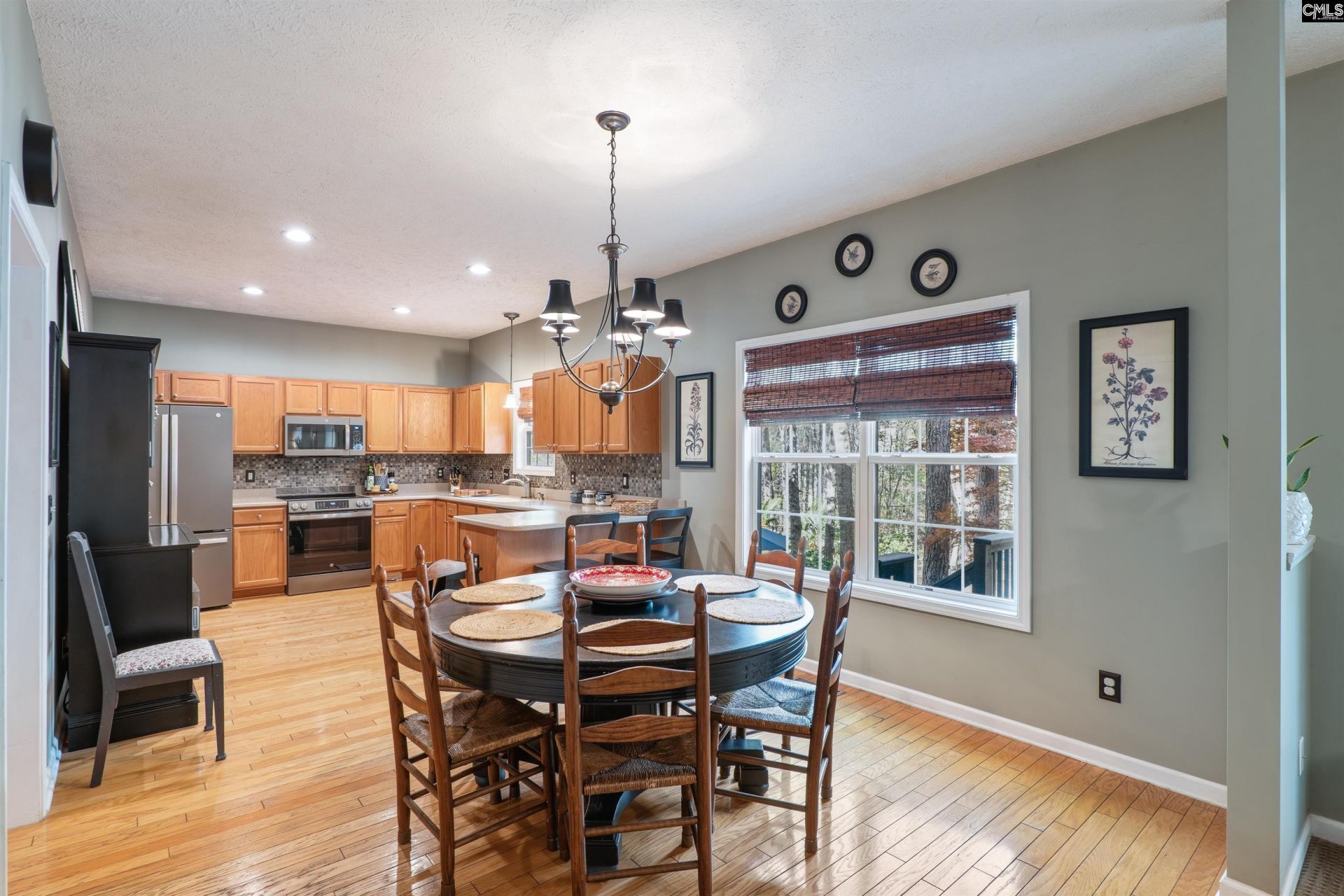 201 Berkeley Ridge Drive  Photo 17