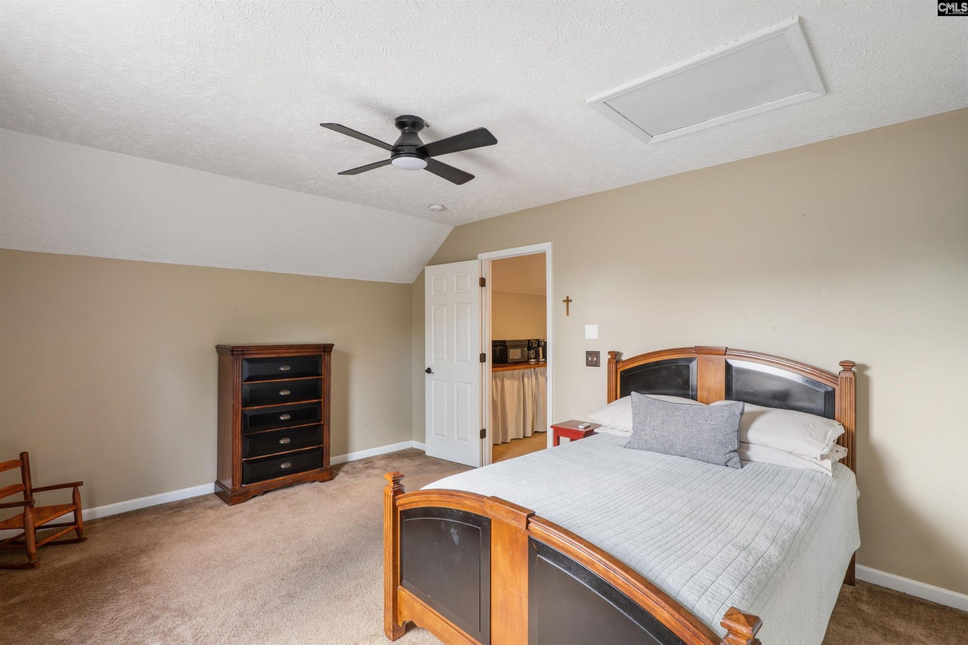 201 Berkeley Ridge Drive  Photo 51