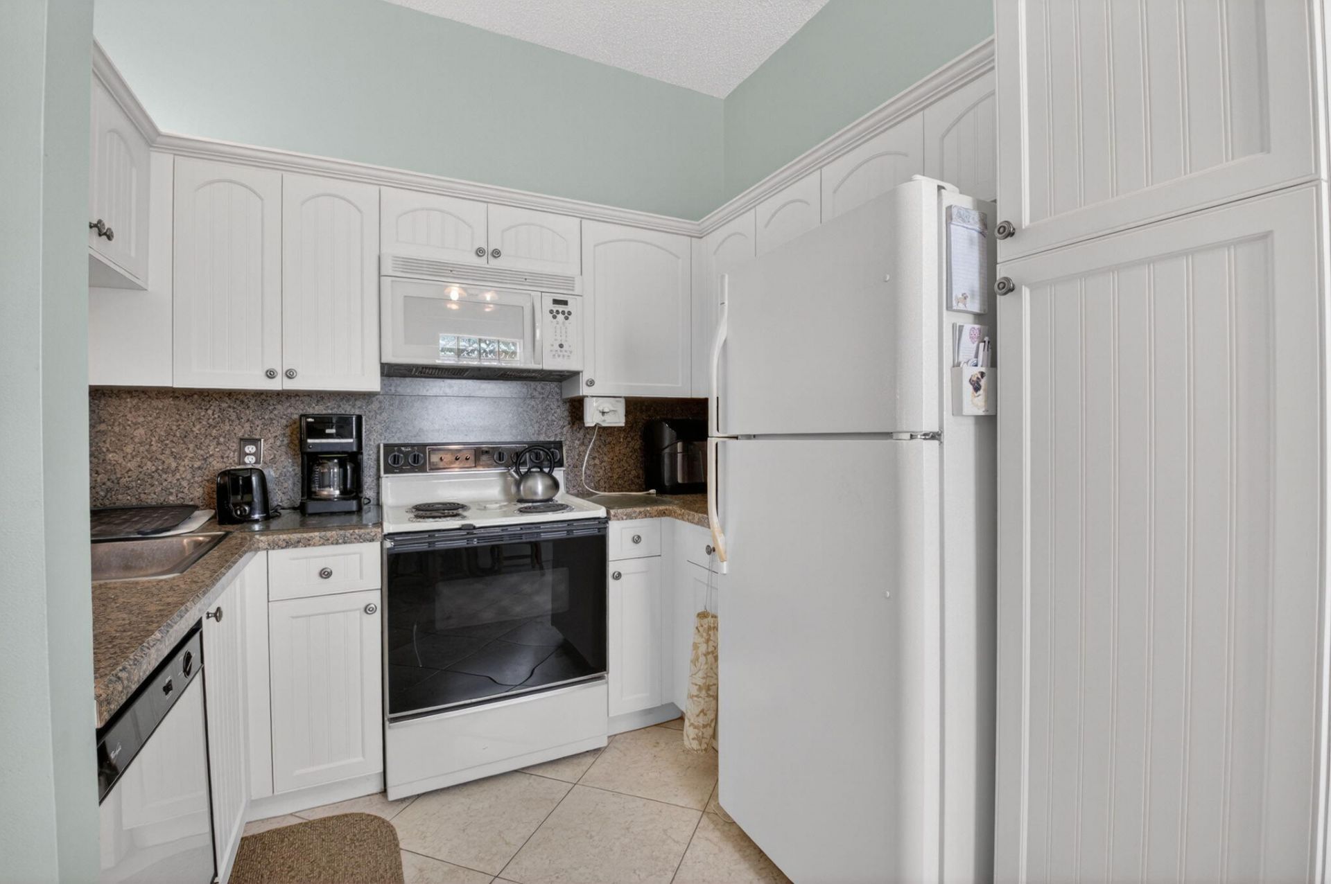 5430 Venetia Court, Unit N, Boynton Beach, FL 33437 Photo