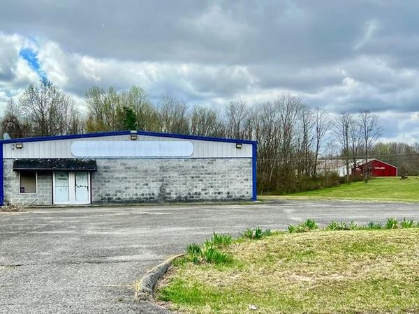 1015 Glenobey Rd, Jamestown, TN 38556