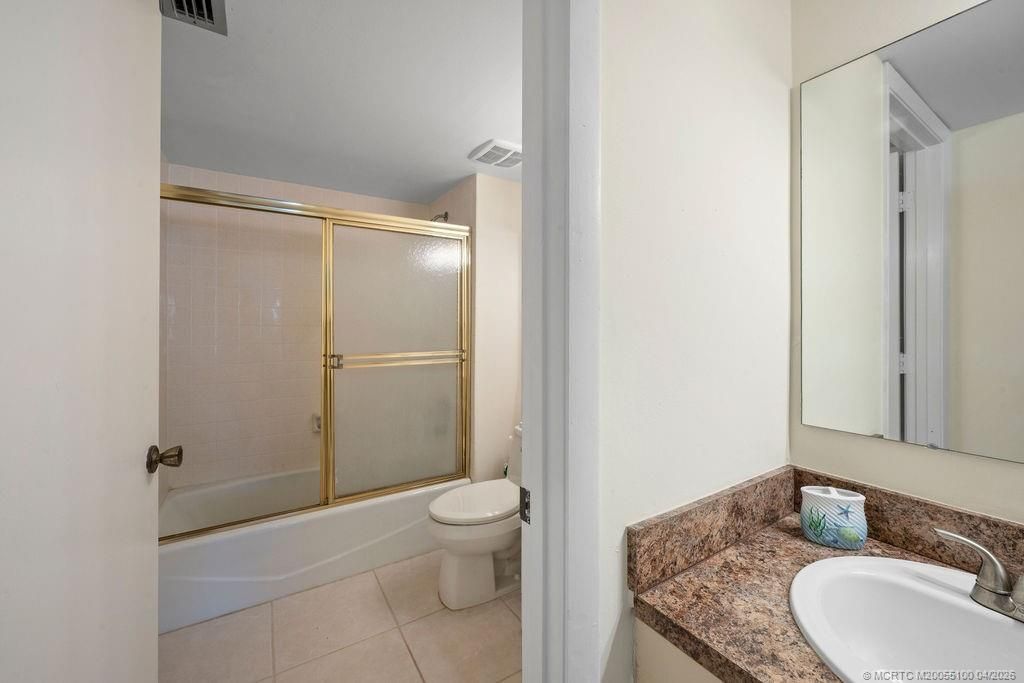 1600 NE Dixie Highway, Unit 3-201, Jensen Beach, FL 34957 Photo