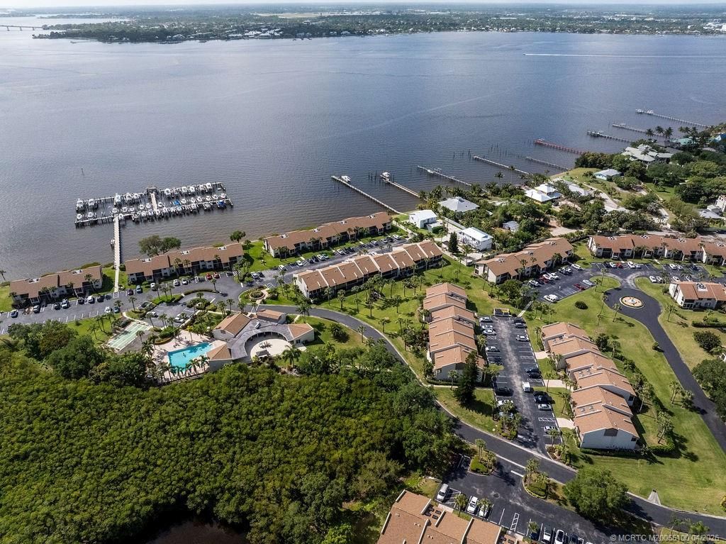 1600 NE Dixie Highway, Unit 3-201, Jensen Beach, FL 34957 Photo