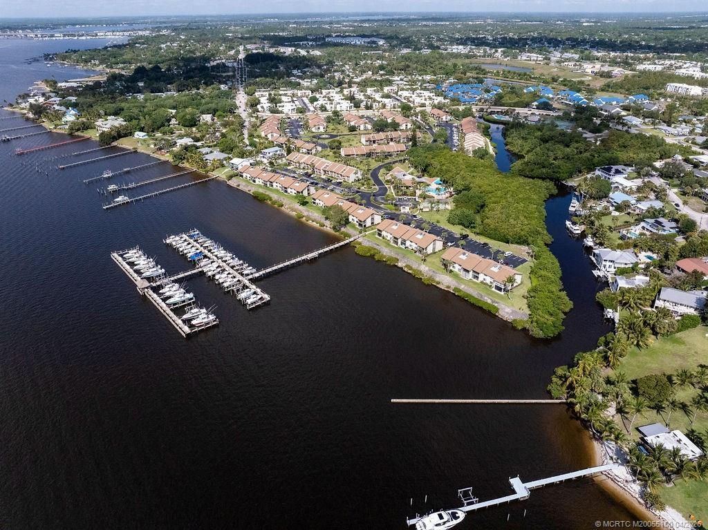 1600 NE Dixie Highway, Unit 3-201, Jensen Beach, FL 34957 Photo