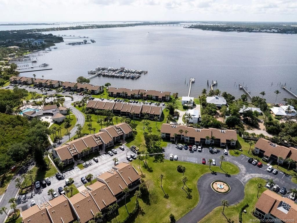 1600 NE Dixie Highway, Unit 3-201, Jensen Beach, FL 34957 Photo