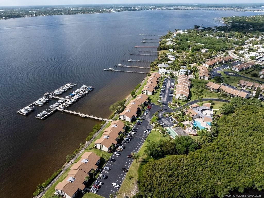 1600 NE Dixie Highway, Unit 3-201, Jensen Beach, FL 34957 Photo