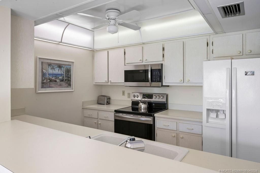 1600 NE Dixie Highway, Unit 3-201, Jensen Beach, FL 34957 Photo