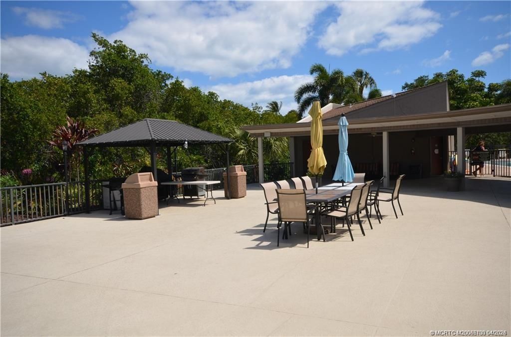 1600 NE Dixie Highway, Unit 3-201, Jensen Beach, FL 34957 Photo