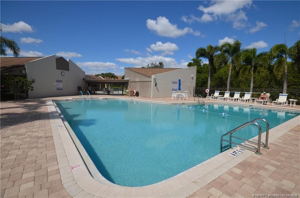 1600 NE Dixie Highway, Unit 3-201, Jensen Beach, FL 34957 Photo