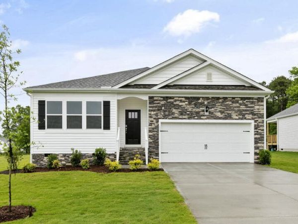 405 Conifer Street, Sanford, NC 27332