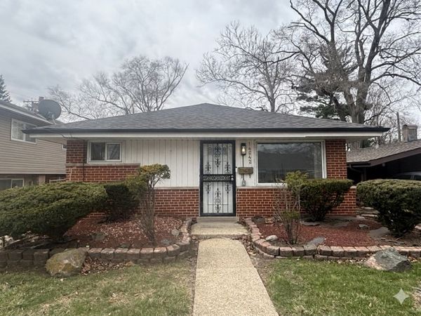 14642 Dorchester Avenue , Dolton, IL 60419
