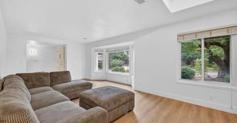 3440 Meadow Way, Rocklin, CA 95677 Photo