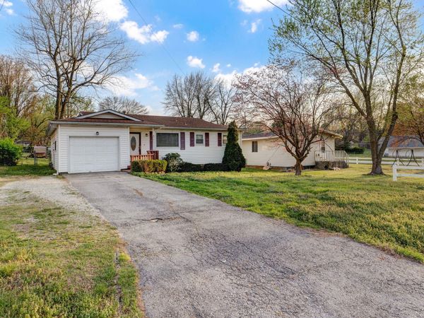 1112 E Evergreen Street, Springfield, MO 65803