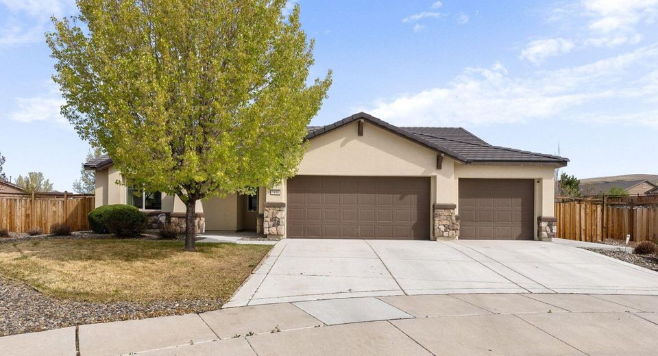 7450 Comet Court, Sparks, NV 89436 Photo