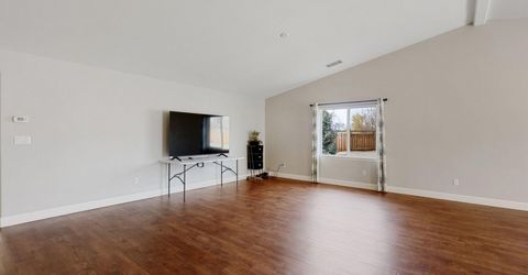 7450 Comet Court, Sparks, NV 89436 Photo