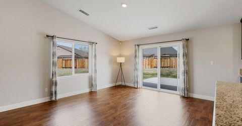 7450 Comet Court, Sparks, NV 89436 Photo