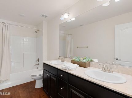 7450 Comet Court, Sparks, NV 89436 Photo