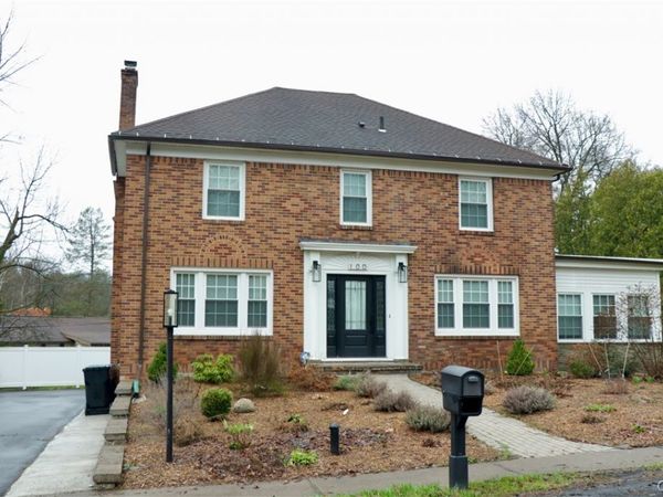 100 Gifford Parkway, Syracuse, NY 13214