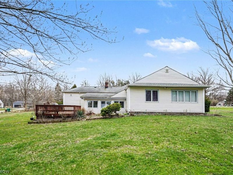 7714 Hopkins Road , Mentor, OH 44060 Photo 13