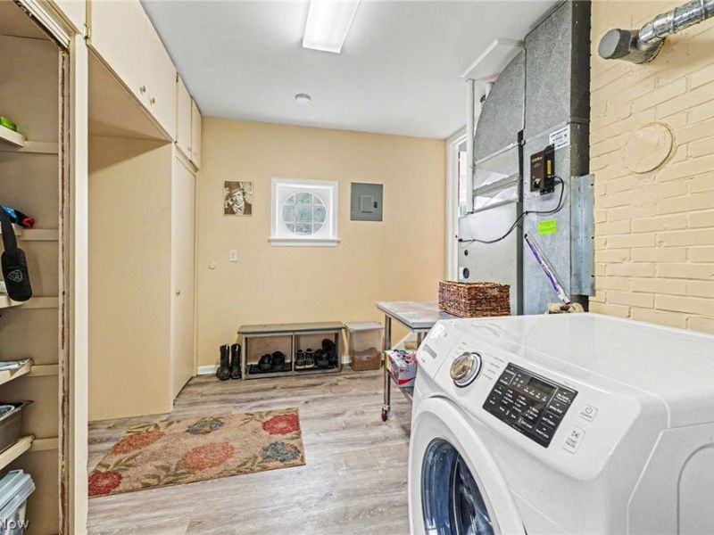 7714 Hopkins Road , Mentor, OH 44060 Photo 8