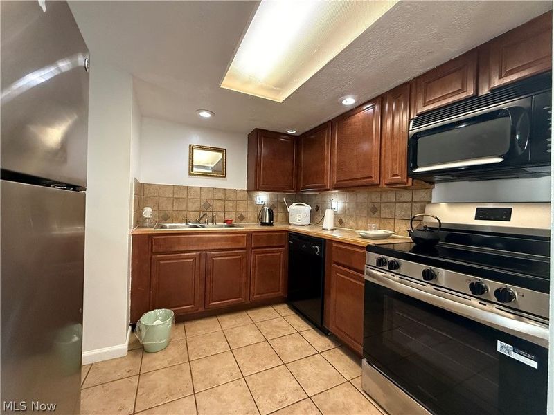 1316 Linden Avenue , Akron, OH 44310 Photo 11