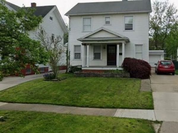 1827 Jermain Drive, Toledo, OH 43606