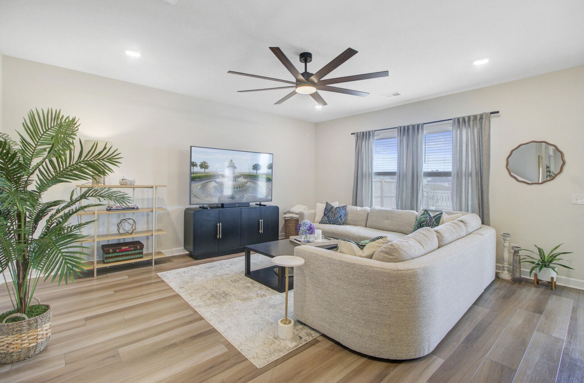 761 Sienna Way Photo 21