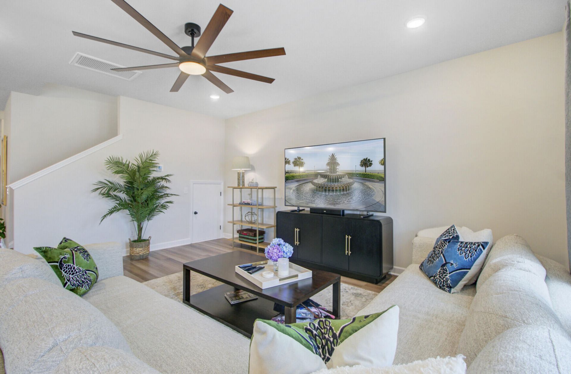 761 Sienna Way Photo 22