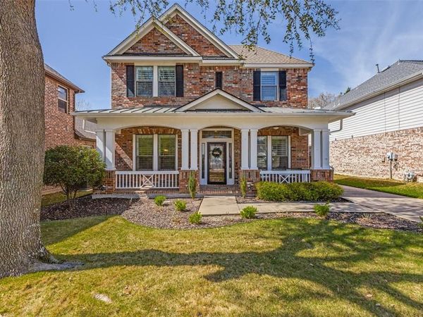 6803 Hawks Nest Court, Dallas, TX 75227