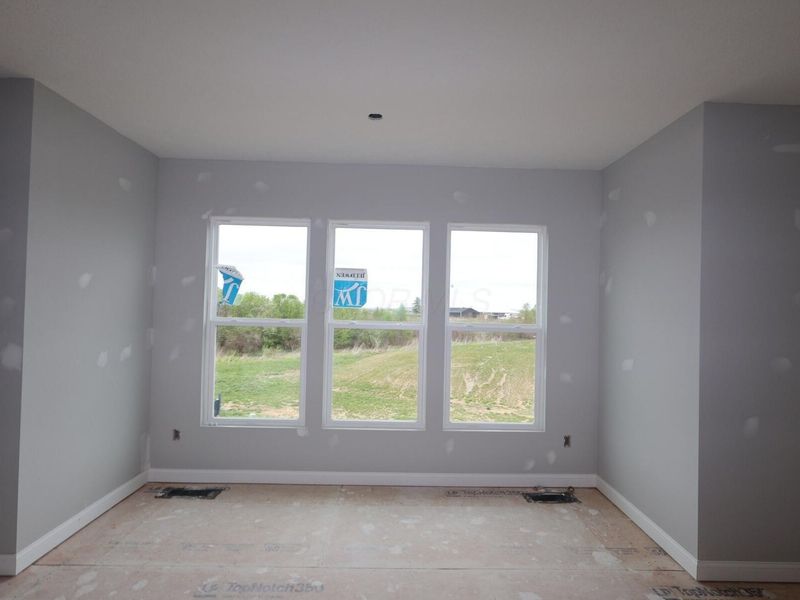 422 Cherry Hills Road, Commercial Point, OH 43116 Photo 8