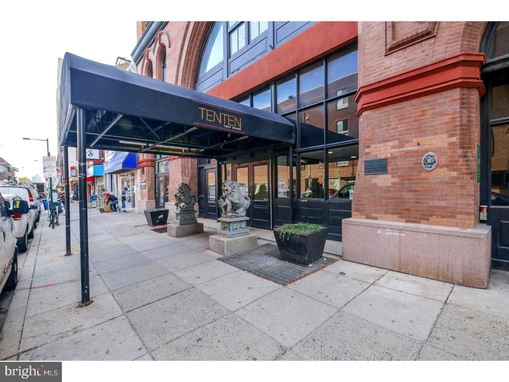 1010 Race Street, Unit 2I, Philadelphia, PA 19107 Main Photo