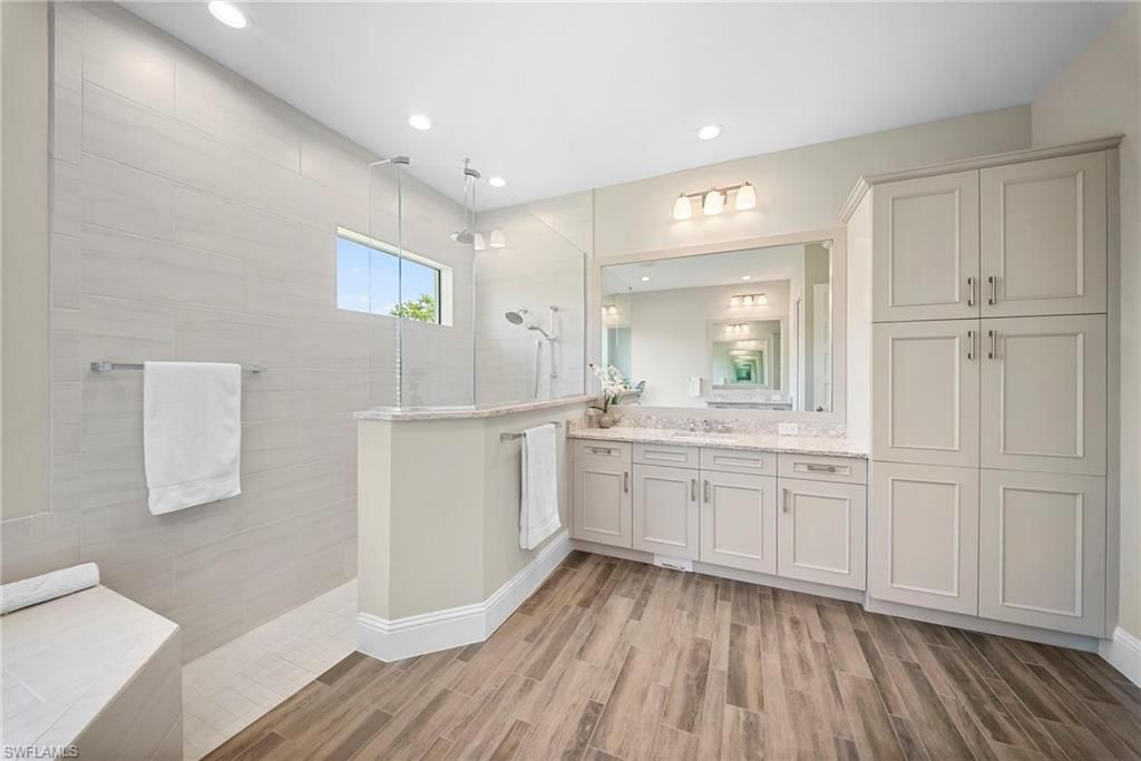 6076 Lucaya Way, Naples, FL 34113 Photo