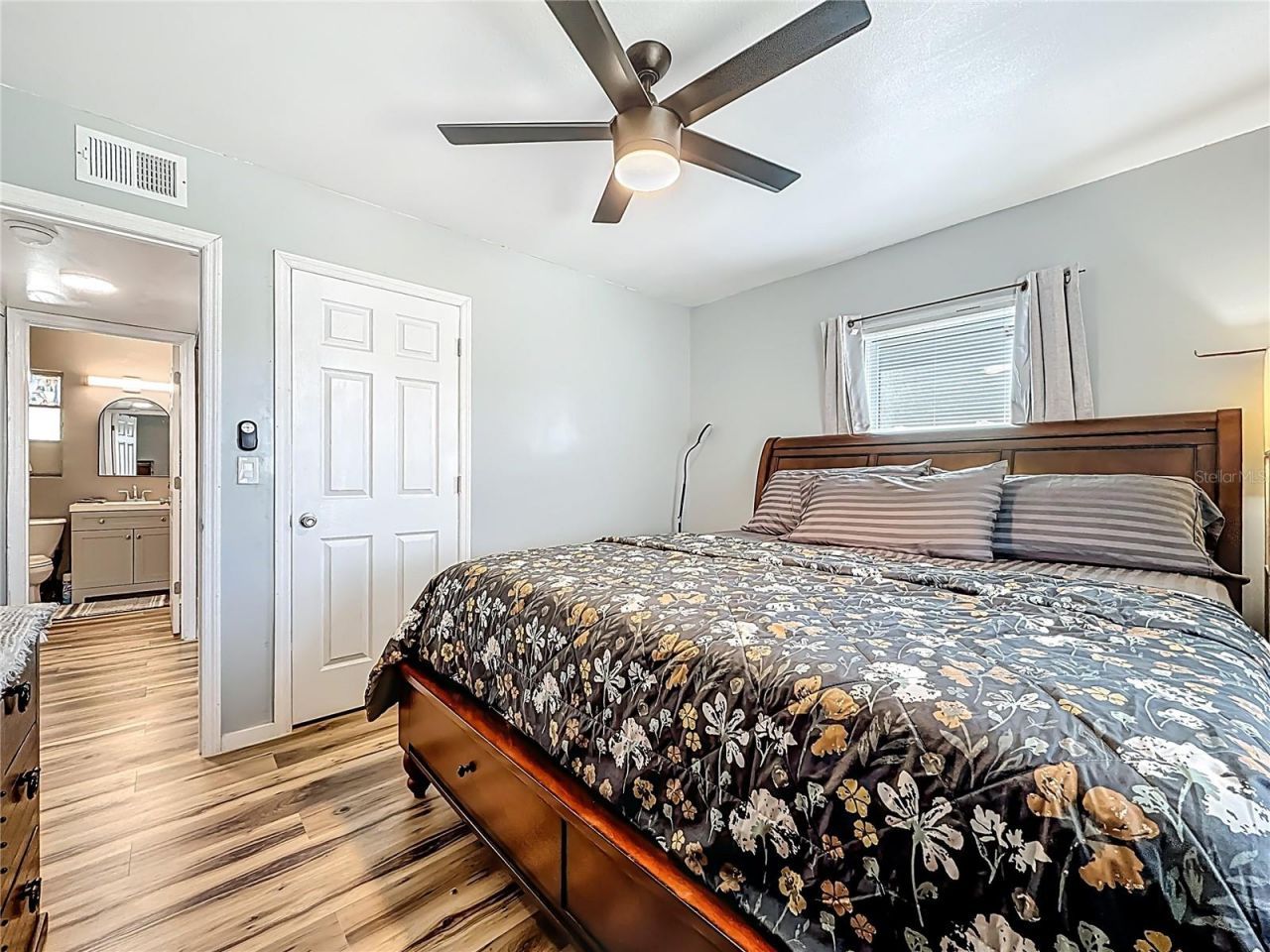 150 83rd Avenue N, Saint Petersburg, FL 33702 Photo