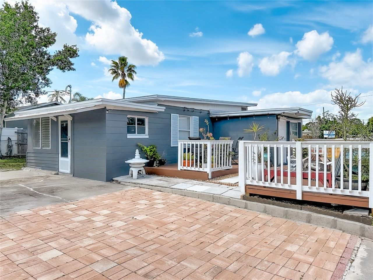 150 83rd Avenue N, Saint Petersburg, FL 33702 Photo