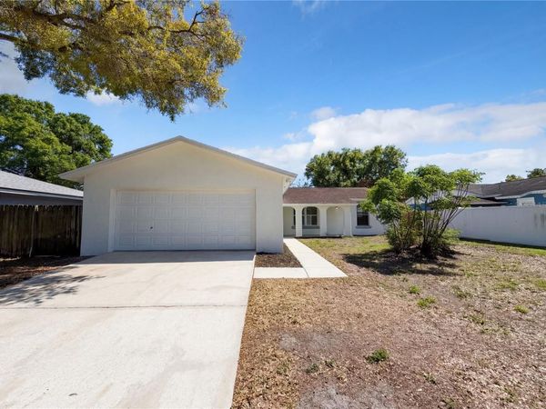 909 WINCHESTER COURT , BRANDON, FL 33510