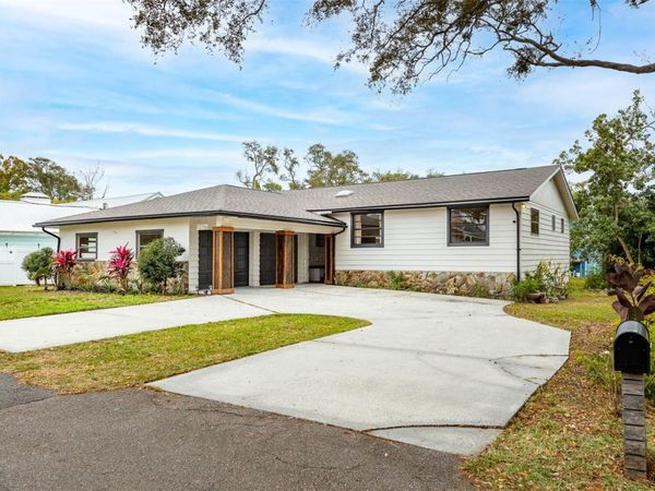 12756 POINSETTIA AVENUE , SEMINOLE, FL 33776