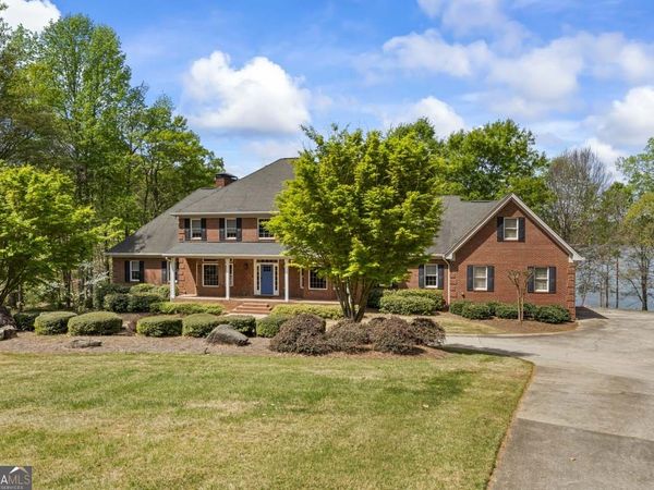 160 Darwish Drive, Mcdonough, GA 30252