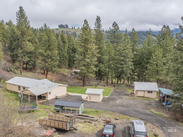 77 Poplar Drive, Grangeville, ID 83530