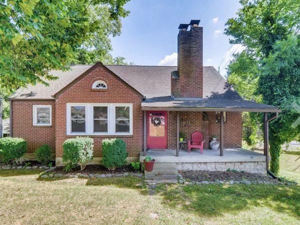 313 W Old Hickory Blvd, Madison, TN 37115