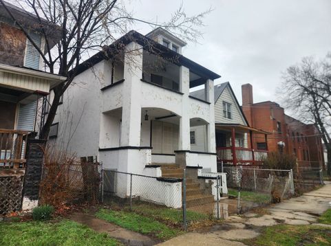 Main Photo