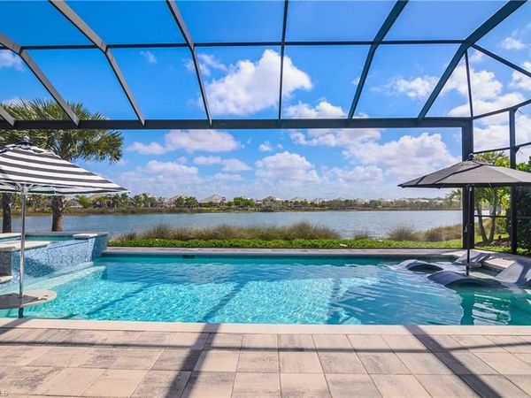 6137 Megans Bay DR, NAPLES, FL 34113