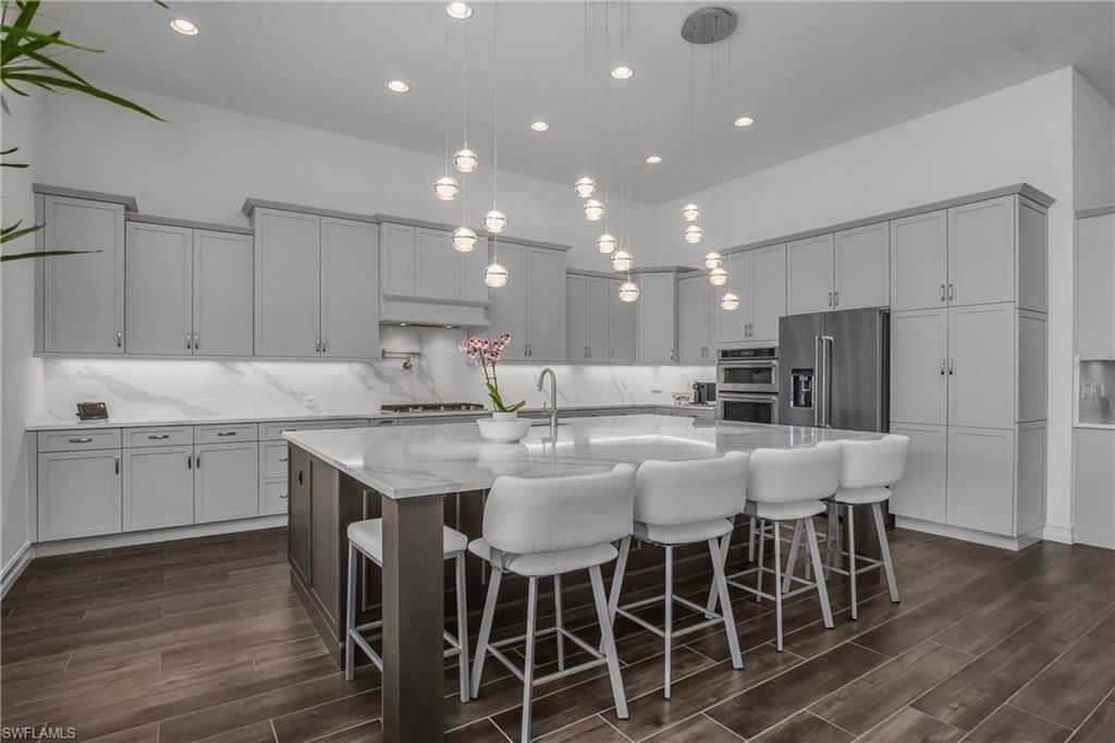 6137 Megans Bay Dr, Naples, FL 34113 Photo