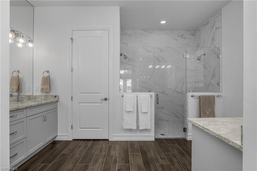 6137 Megans Bay Dr, Naples, FL 34113 Photo