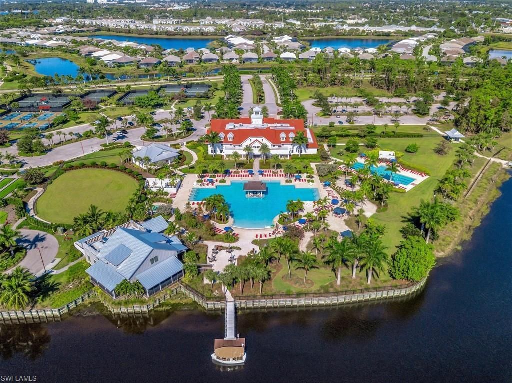 6137 Megans Bay Dr, Naples, FL 34113 Photo