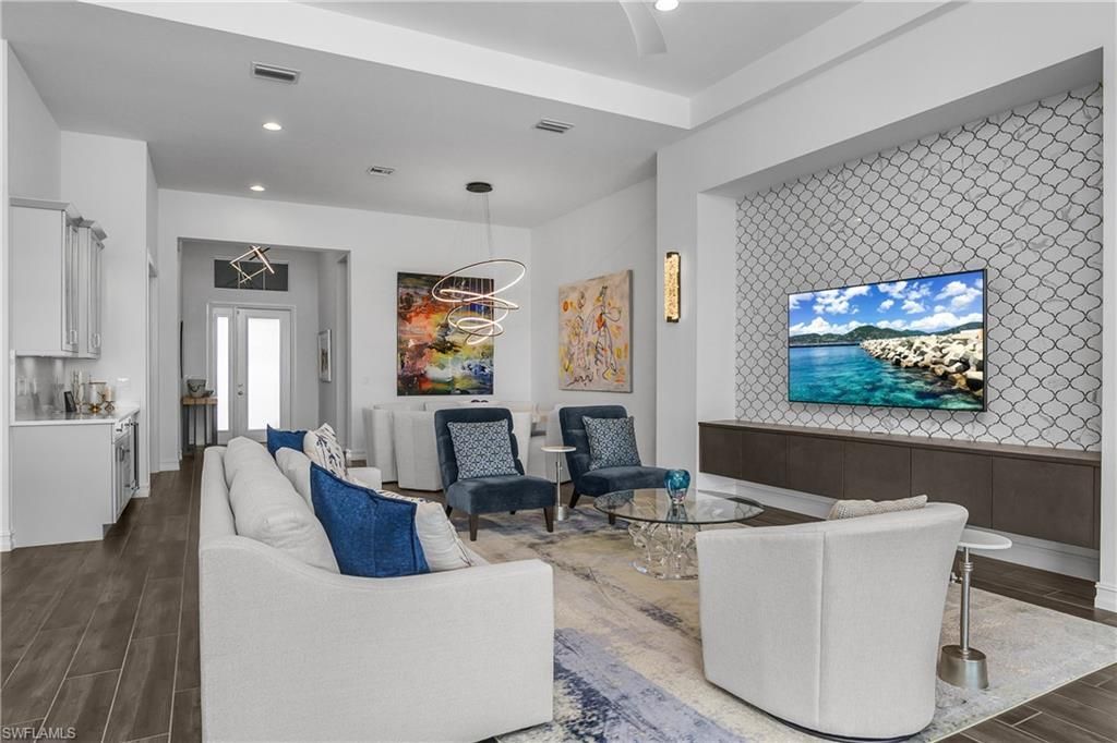 6137 Megans Bay Dr, Naples, FL 34113 Photo