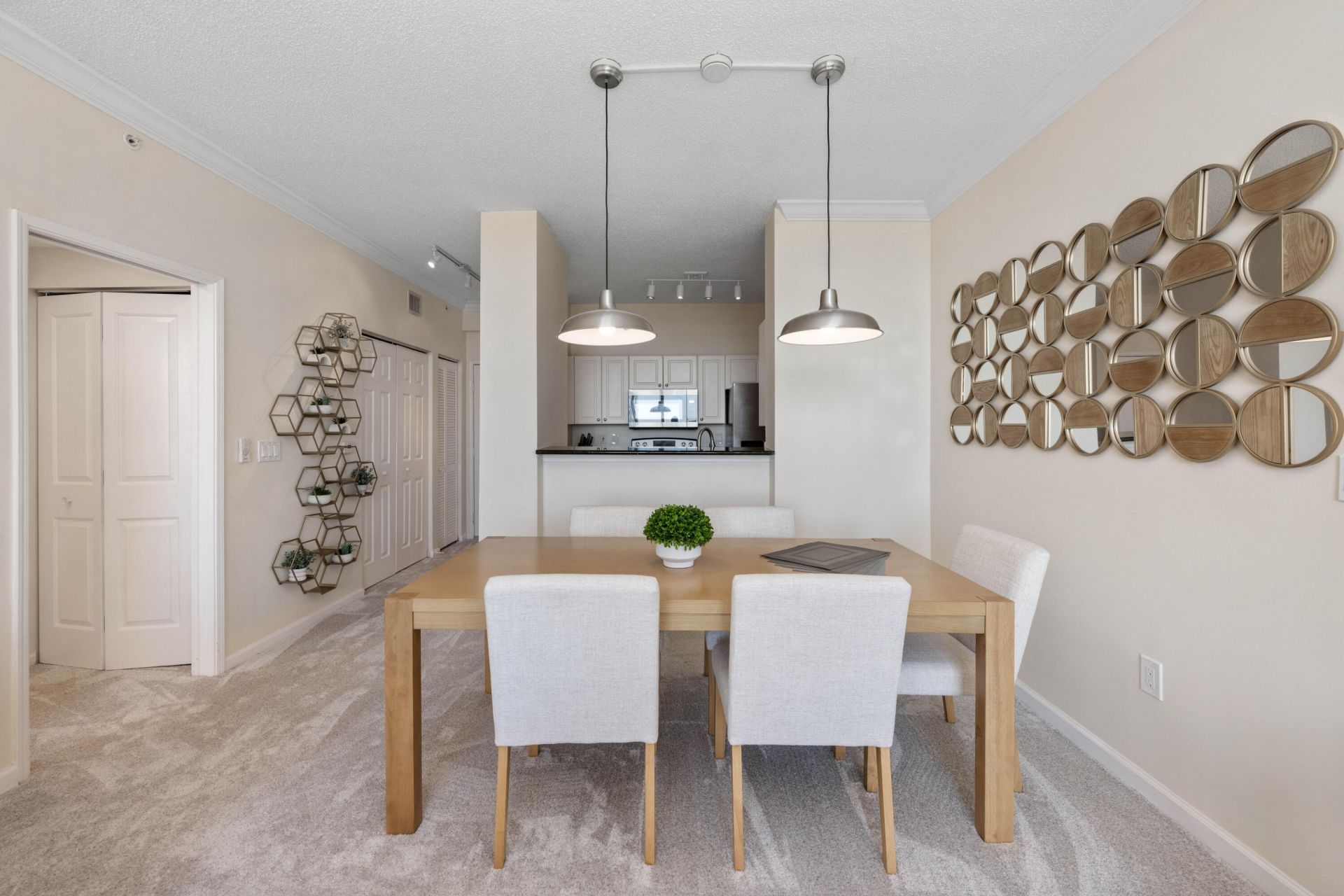 651 Okeechobee Boulevard, Unit 1107, West Palm Beach, FL 33401 Photo