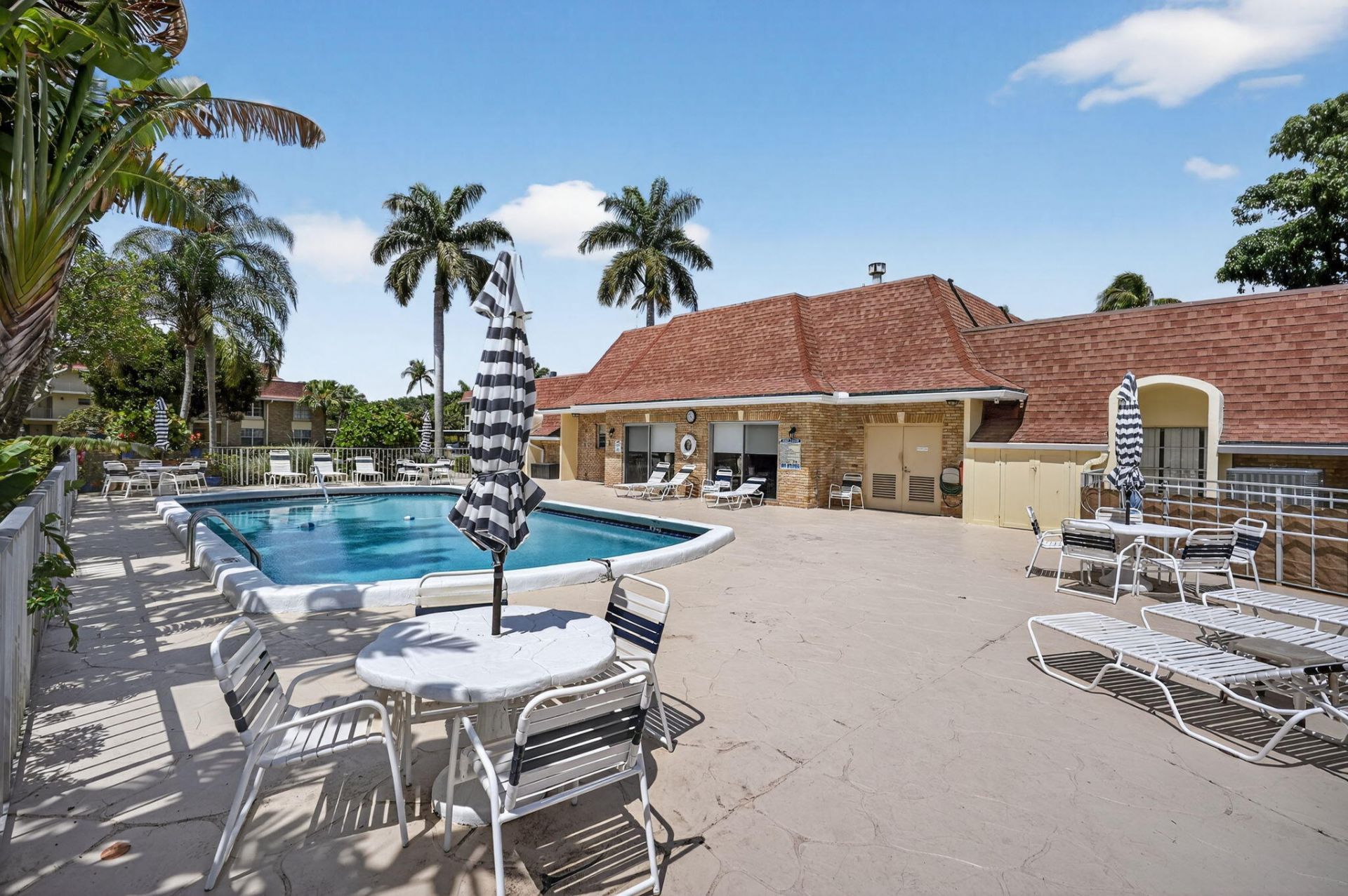 5510 Tamberlane Circle, Unit 148, Palm Beach Gardens, FL 33418 Photo